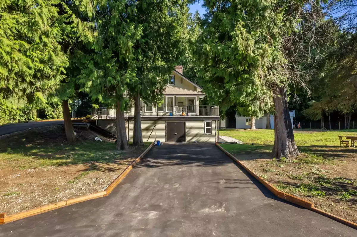 Family Room Photo of 12734 246 Street, Maple Ridge, BC