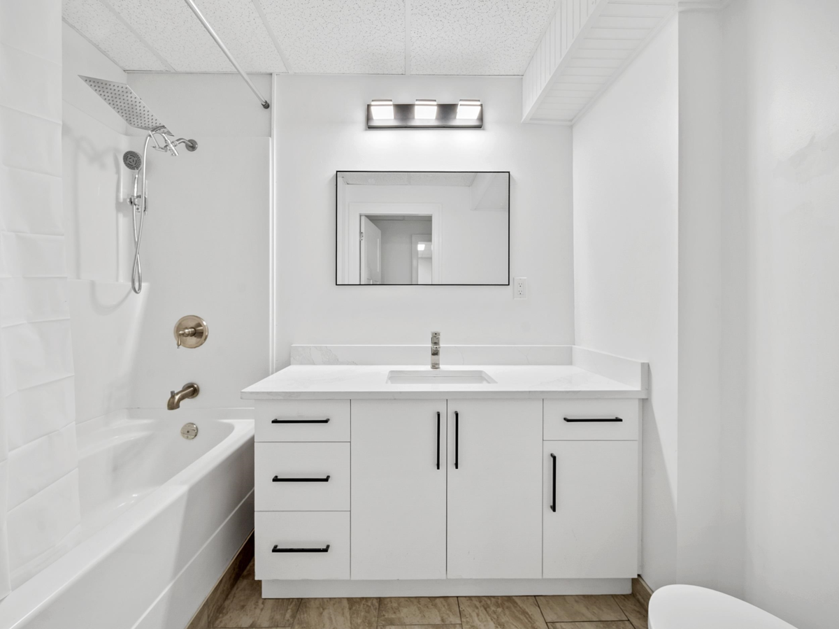 Hot Tub / Spa Photo of 12734 246 Street, Maple Ridge, BC