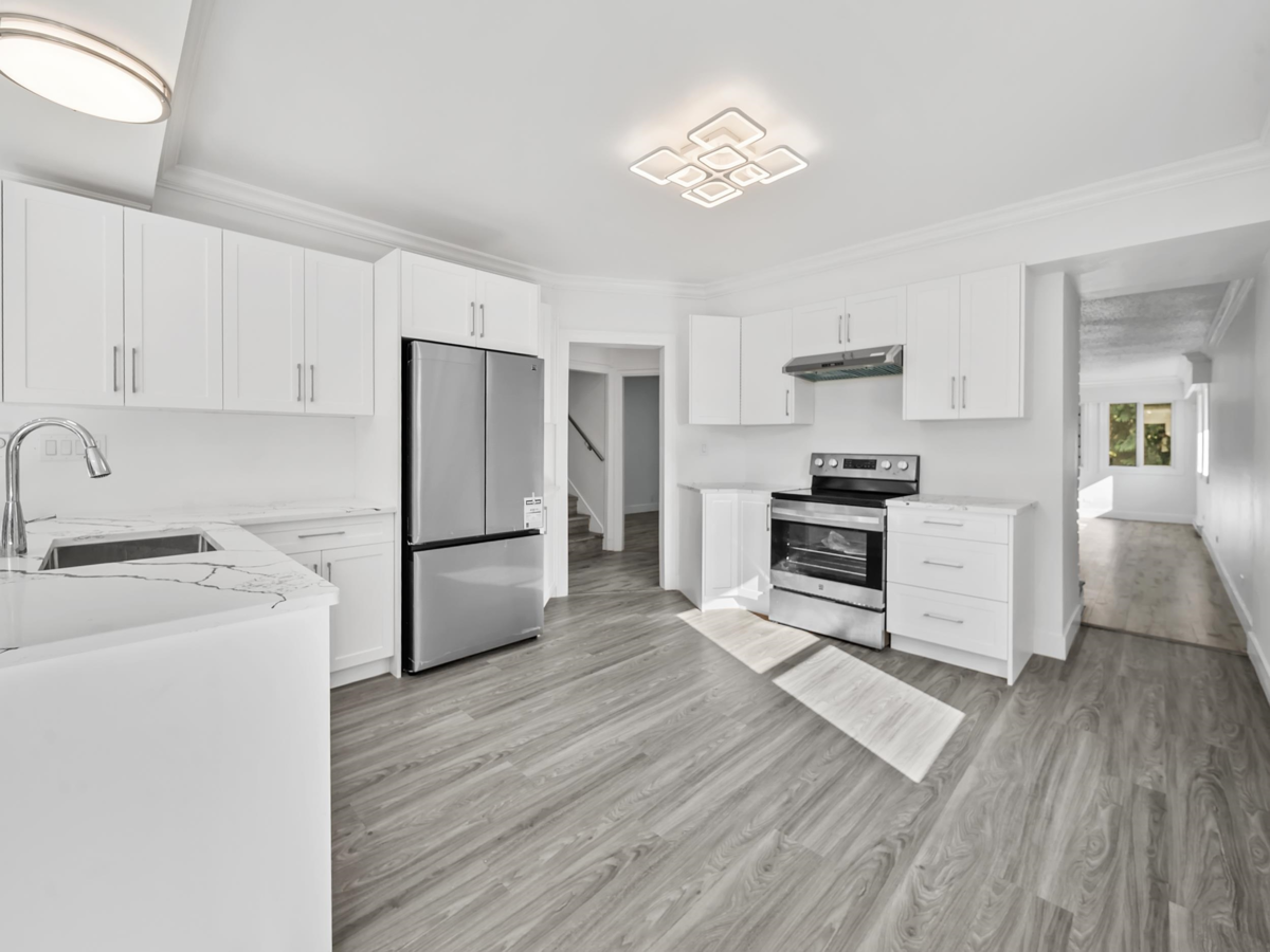 Laundry Room Photo of 12734 246 Street, Maple Ridge, BC