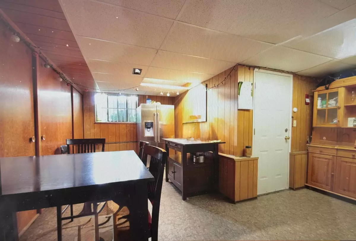 Living Room Photo of 8356 Elliott Street, Vancouver, BC