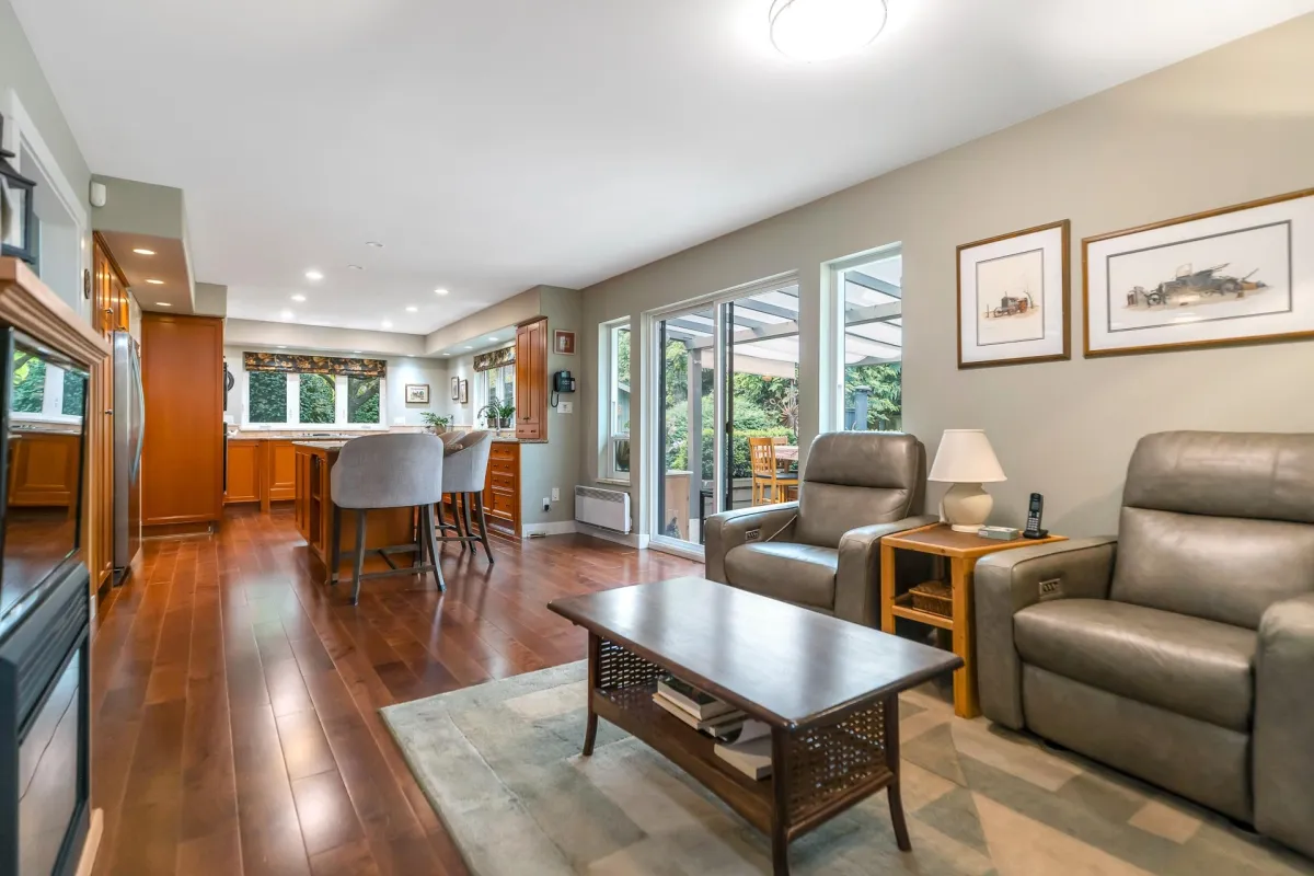 Mudroom Photo of 5763 146a Street, Surrey, BC