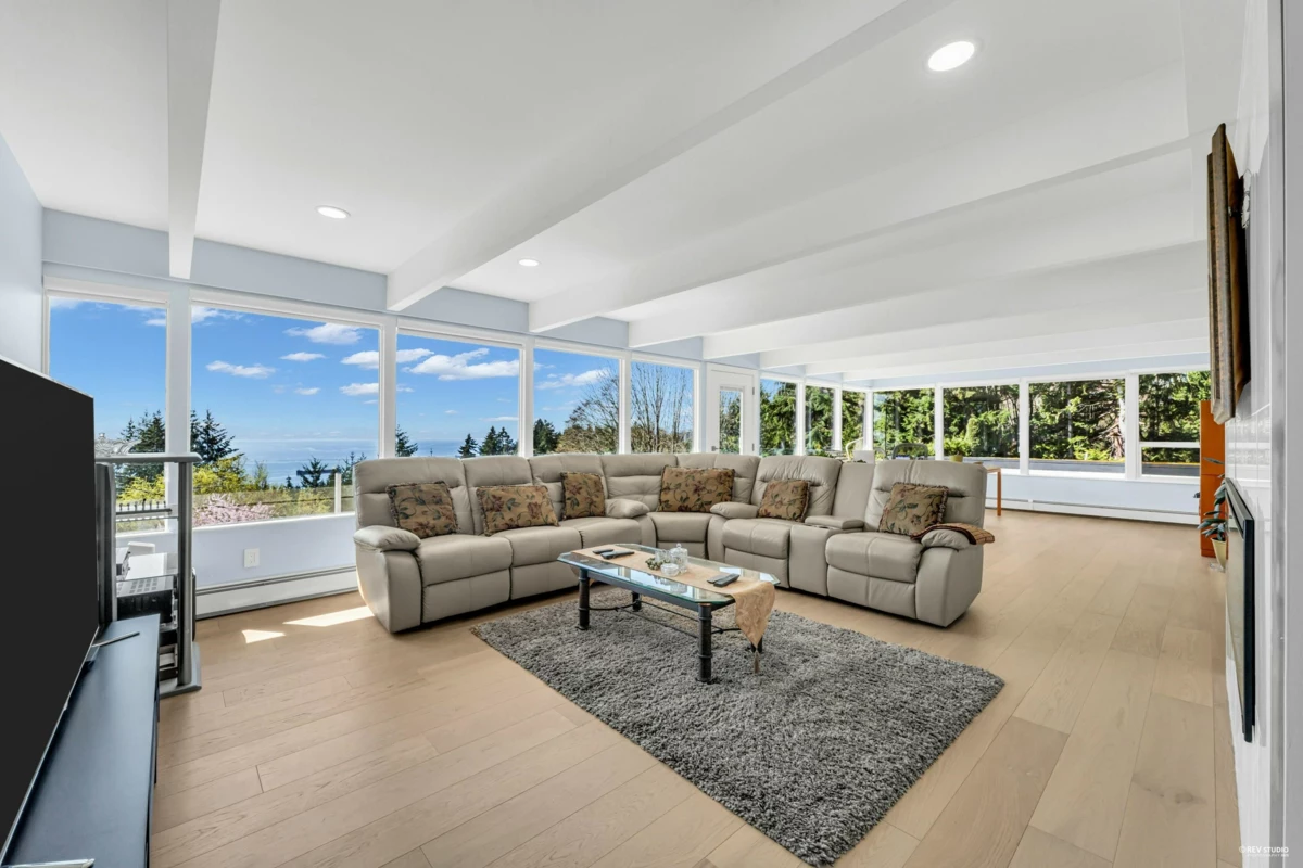 Dining Area Photo of 2755 Skilift Place, West Vancouver, BC