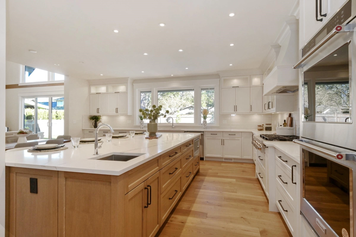 Primary Bathroom Photo of 4560 198 Street, Langley, BC