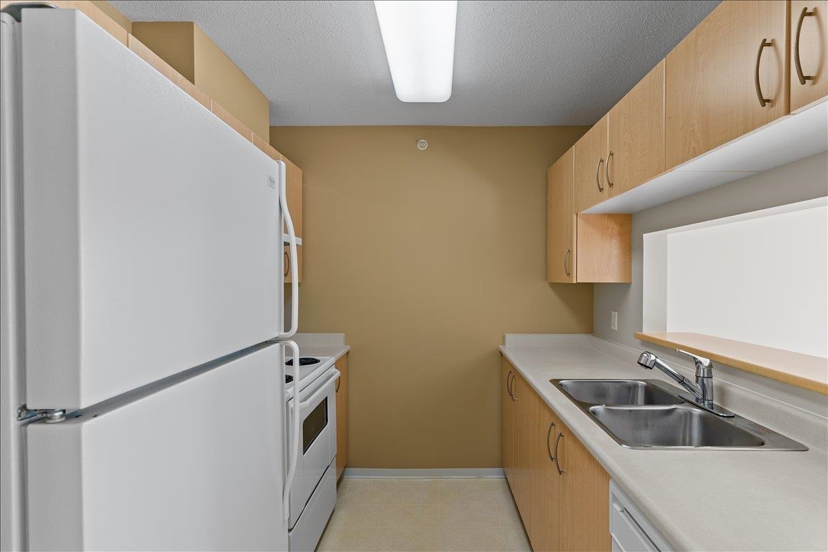 Breakfast Nook Photo of 303 3588 Crowley Drive, Vancouver, BC