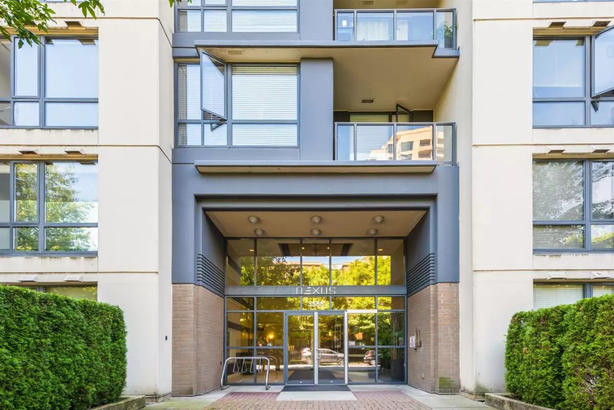Hallway Photo of 303 3588 Crowley Drive, Vancouver, BC