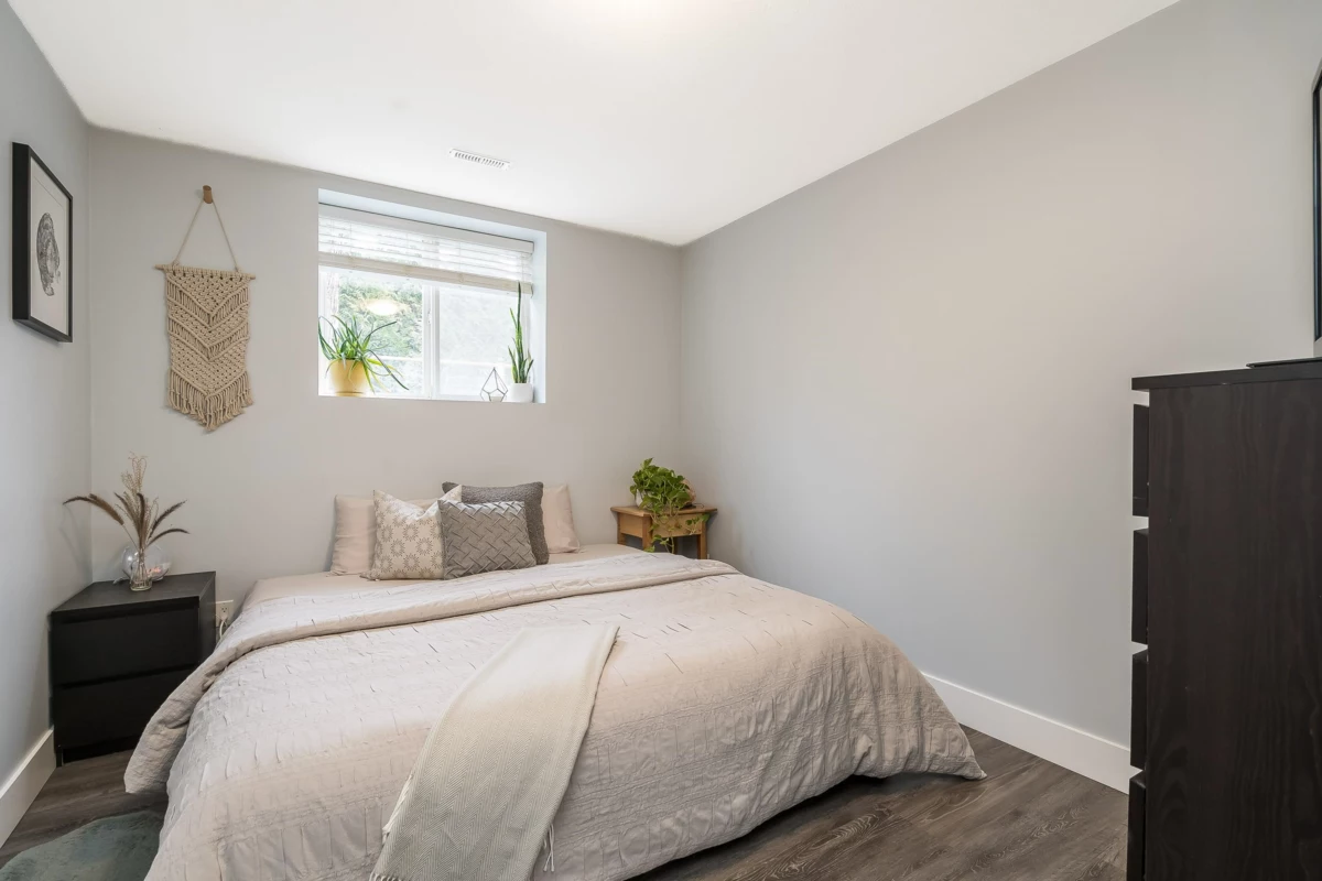 Hot Tub / Spa Photo of 9422 216a Street, Langley, BC