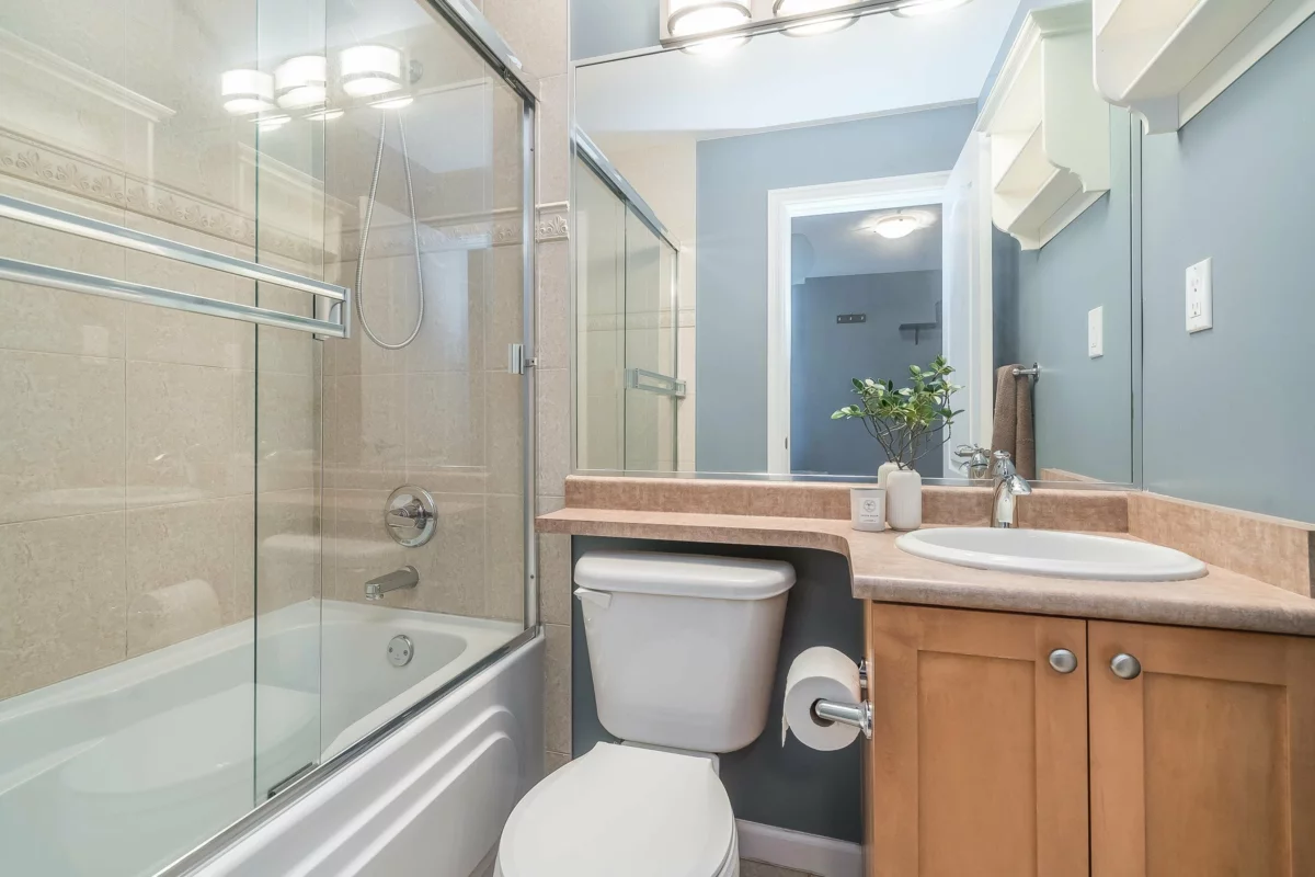 Mudroom Photo of 9422 216a Street, Langley, BC