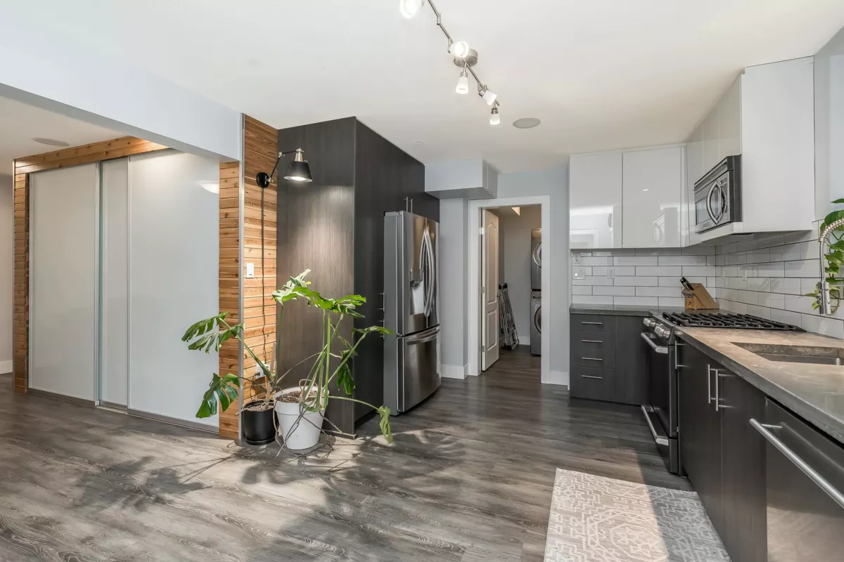 Staircase Photo of 9422 216a Street, Langley, BC