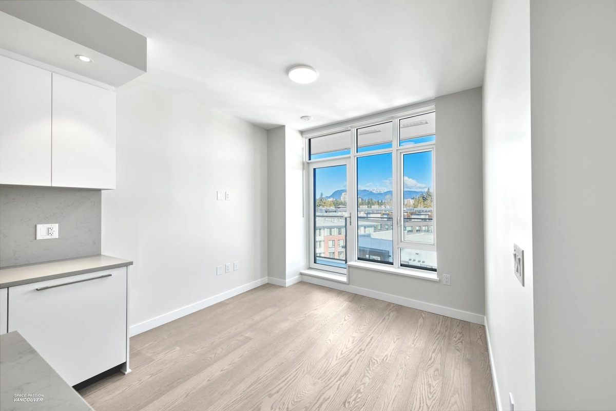 Living Room Photo of 911 6138 Birney Avenue, Vancouver, BC