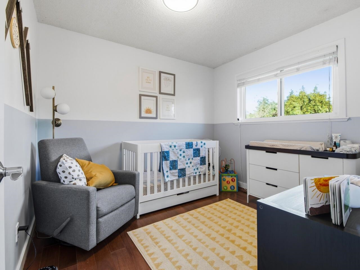 Basement Recreation Room Photo of 3660 Osprey Court, North Vancouver, BC