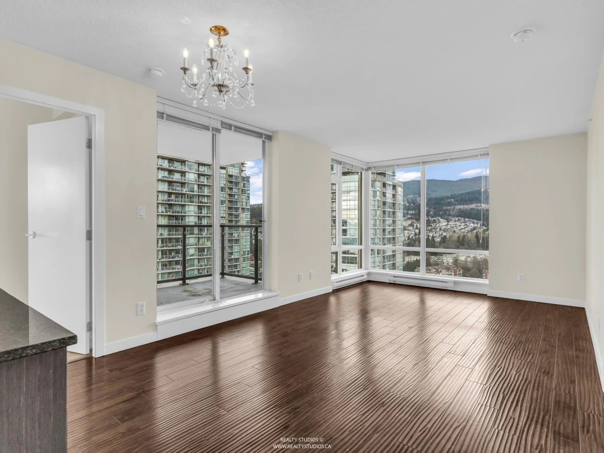 Family Room Photo of 2201 2980 Atlantic Avenue, Coquitlam, BC