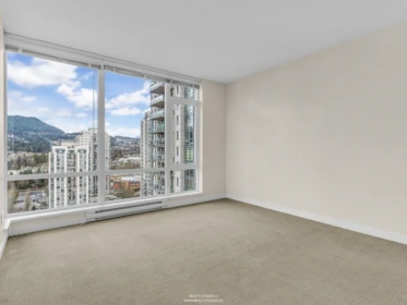 Walk-In Closet Photo of 2201 2980 Atlantic Avenue, Coquitlam, BC