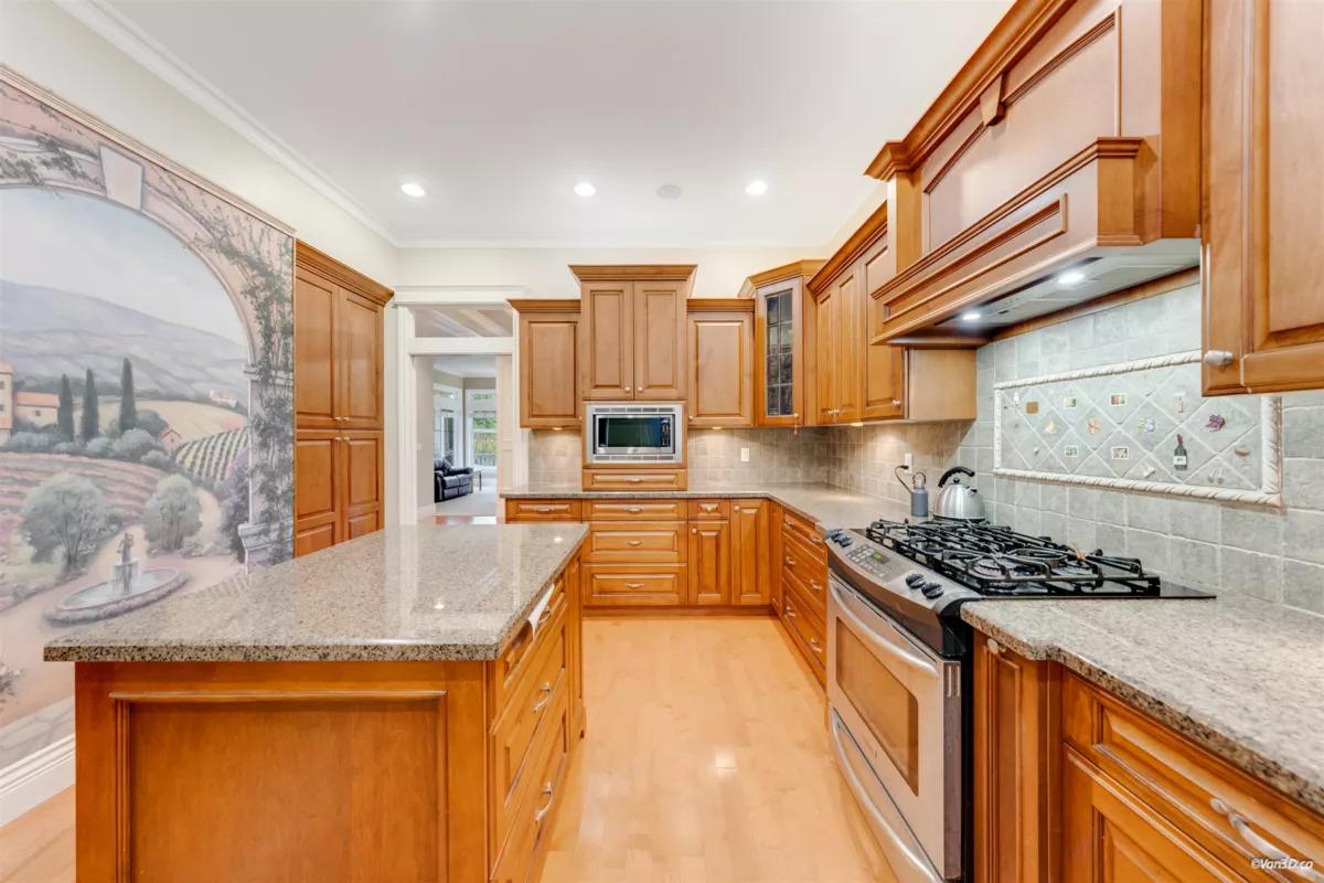 Primary Bedroom Photo of 2110 Indian Fort Drive, Surrey, BC