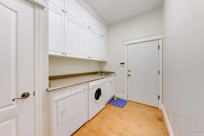 Guest Bathroom Photo of 2110 Indian Fort Drive, Surrey, BC