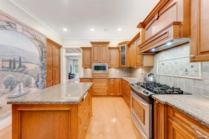 Primary Bedroom Photo of 2110 Indian Fort Drive, Surrey, BC