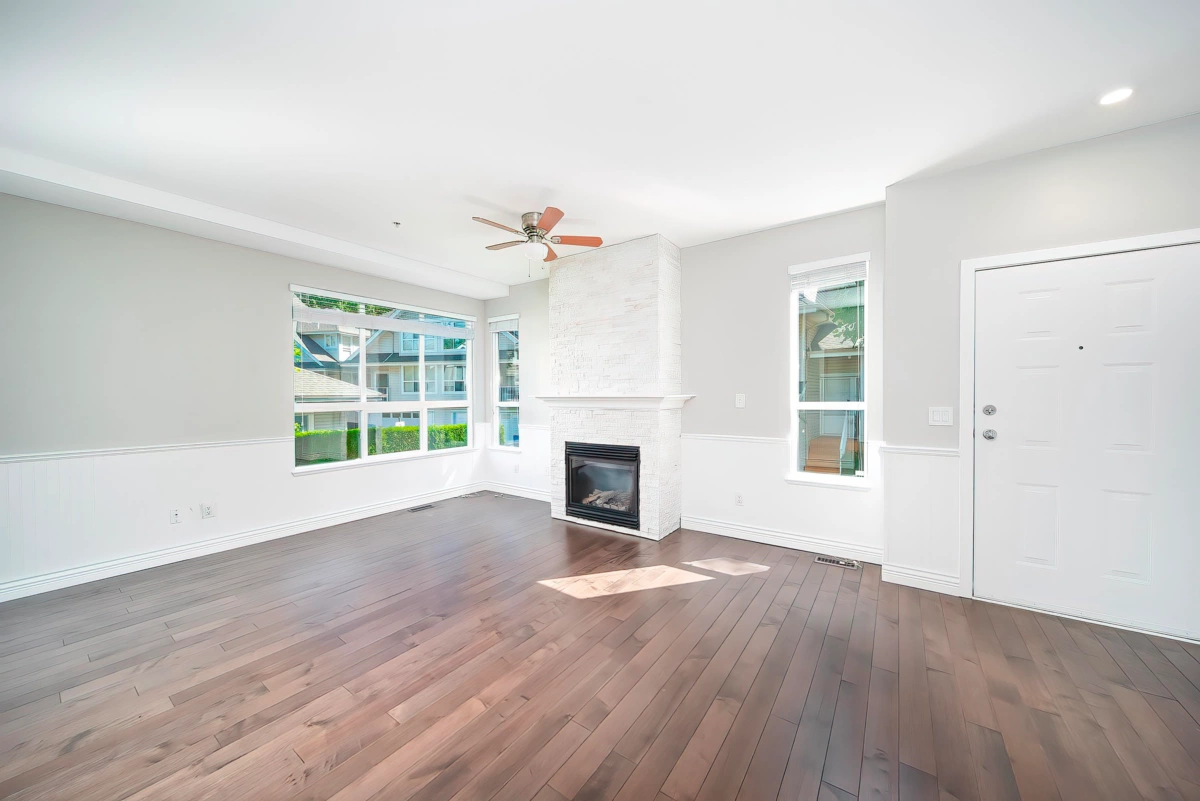 Basement Recreation Room Photo of 24 8568 209 Street, Langley, BC