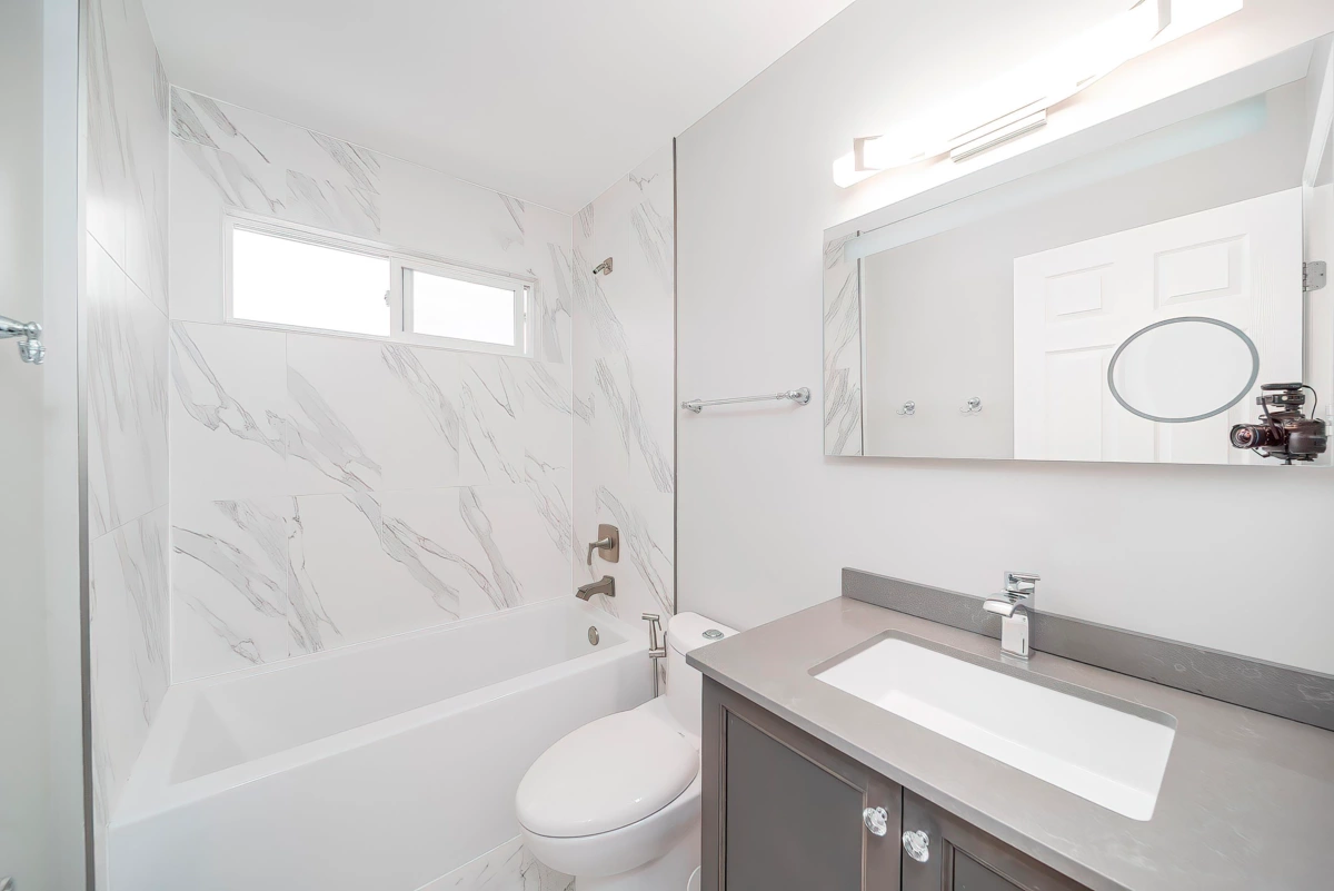 Laundry Room Photo of 24 8568 209 Street, Langley, BC