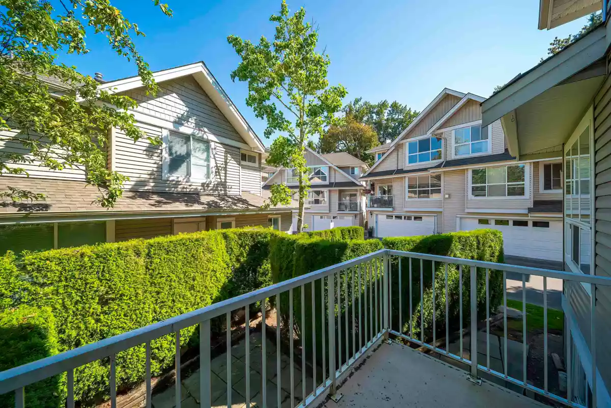 Primary Bathroom Photo of 24 8568 209 Street, Langley, BC