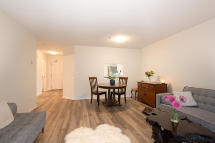 Guest Bathroom Photo of 7 2110 Marine Drive, West Vancouver, BC