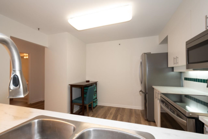 Loft / Bonus Room Photo of 7 2110 Marine Drive, West Vancouver, BC