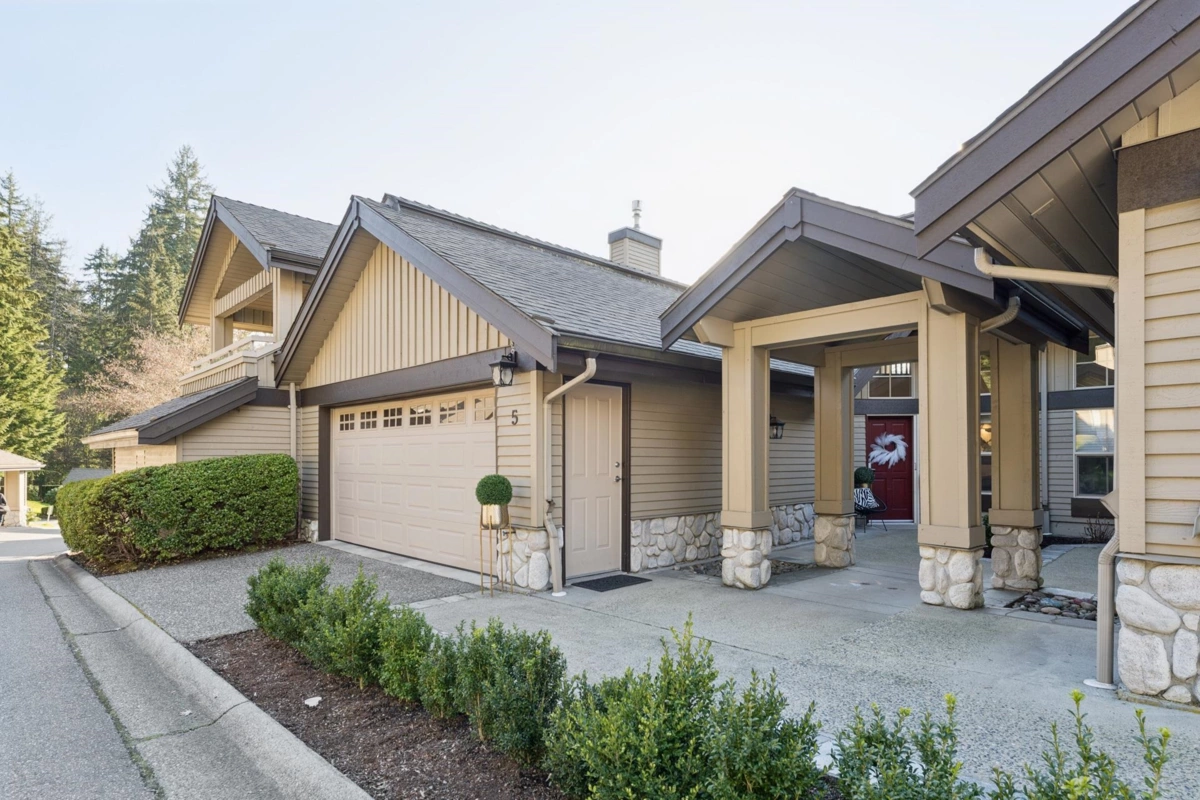 Street View Photo of 5 1550 Larkhall Crescent, North Vancouver, BC