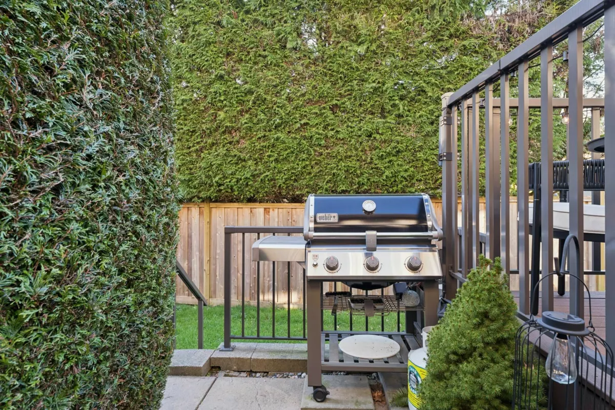Swimming Pool Photo of 5 1550 Larkhall Crescent, North Vancouver, BC