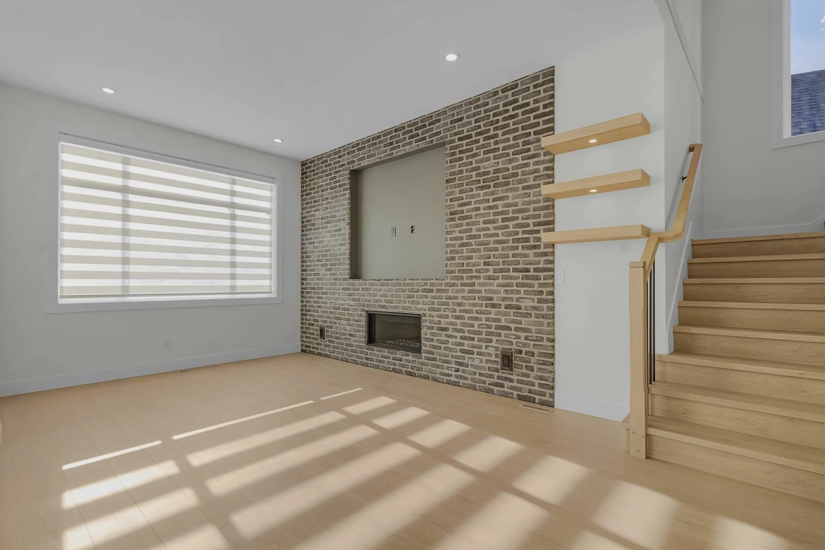 Primary Bedroom Photo of 11 4217 Old Clayburn Road, Abbotsford, BC