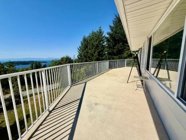 Primary Bedroom Photo of 6472 Jasper Road, Sechelt, BC