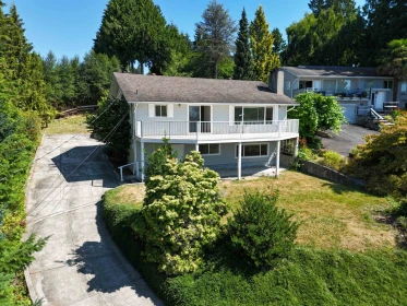 Staircase Photo of 6472 Jasper Road, Sechelt, BC