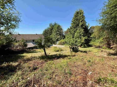 Swimming Pool Photo of 6472 Jasper Road, Sechelt, BC