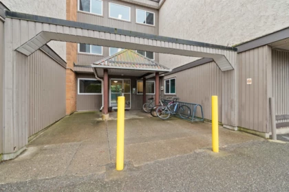 Mudroom Photo of 342 1783 Agassiz-Rosedale No 9 Highway, Agassiz, BC