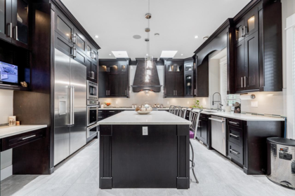 Basement Recreation Room Photo of 13530 60 Avenue, Surrey, BC