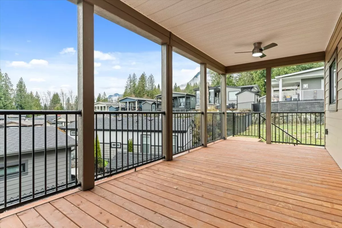 Family Room Photo of 91 53480 Bridal Falls Road, Chilliwack, BC