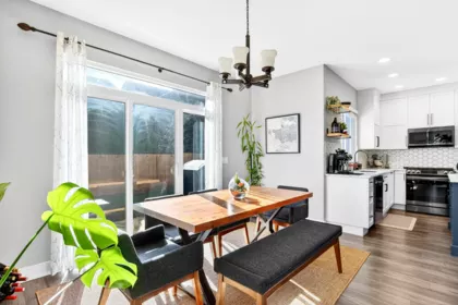 Primary Bathroom Photo of 14974 59 Avenue, Surrey, BC