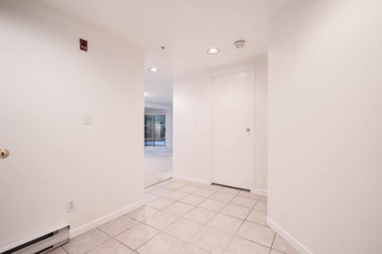 Kitchen Photo of 106 9962 148 Street, Surrey, BC