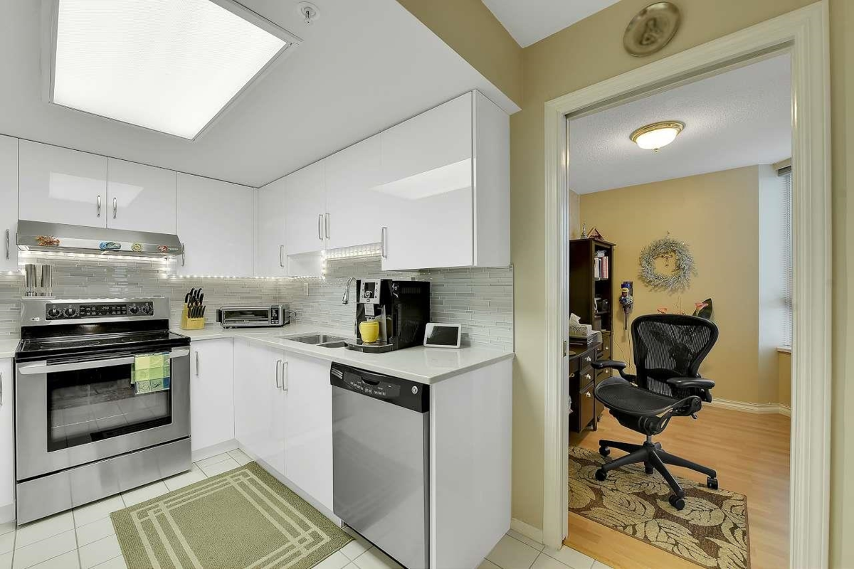 Living Room Photo of 1408 10082 148 Street, Surrey, BC