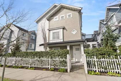 32 9211 Mckim Way, Richmond, BC, Richmond — Townhouse for sale