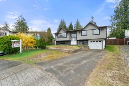 20272 46a Avenue, Langley, BC, Langley — Single Family Residence for sale