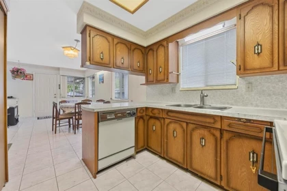 Aerial View of 919 E 39th Avenue, Vancouver, BC