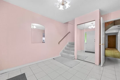 Powder Room Photo of 919 E 39th Avenue, Vancouver, BC
