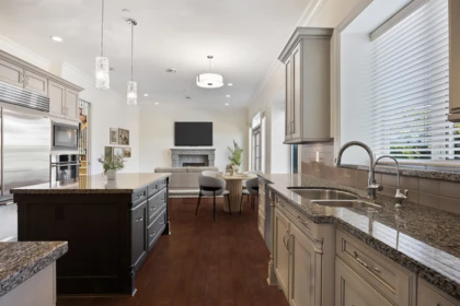 Breakfast Nook Photo of 3837 W 3rd Avenue, Vancouver, BC