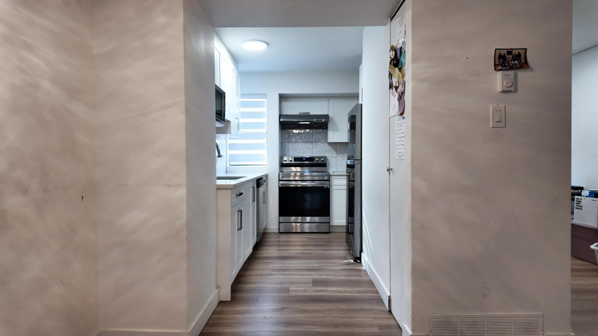 Living Room Photo of 89 13776 Central Avenue, Surrey, BC