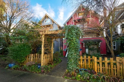 2912-14 W 3rd Avenue, Vancouver, BC, Vancouver — Single Family Residence for sale