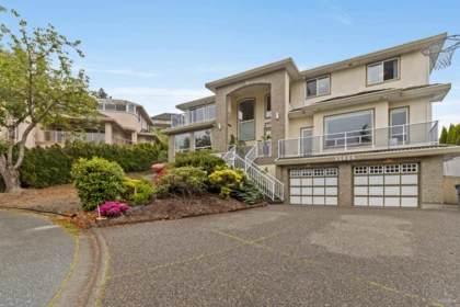 Fitness Center Photo Near 15929 113a Avenue, Surrey, BC