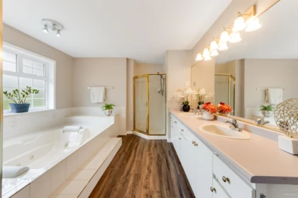 Laundry Room Photo of 15929 113a Avenue, Surrey, BC