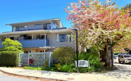 Street View Photo of 10 2118 Eastern Avenue, North Vancouver, BC