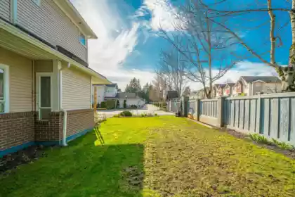 101 14154 103 Avenue, Surrey, BC, Surrey — Townhouse for sale