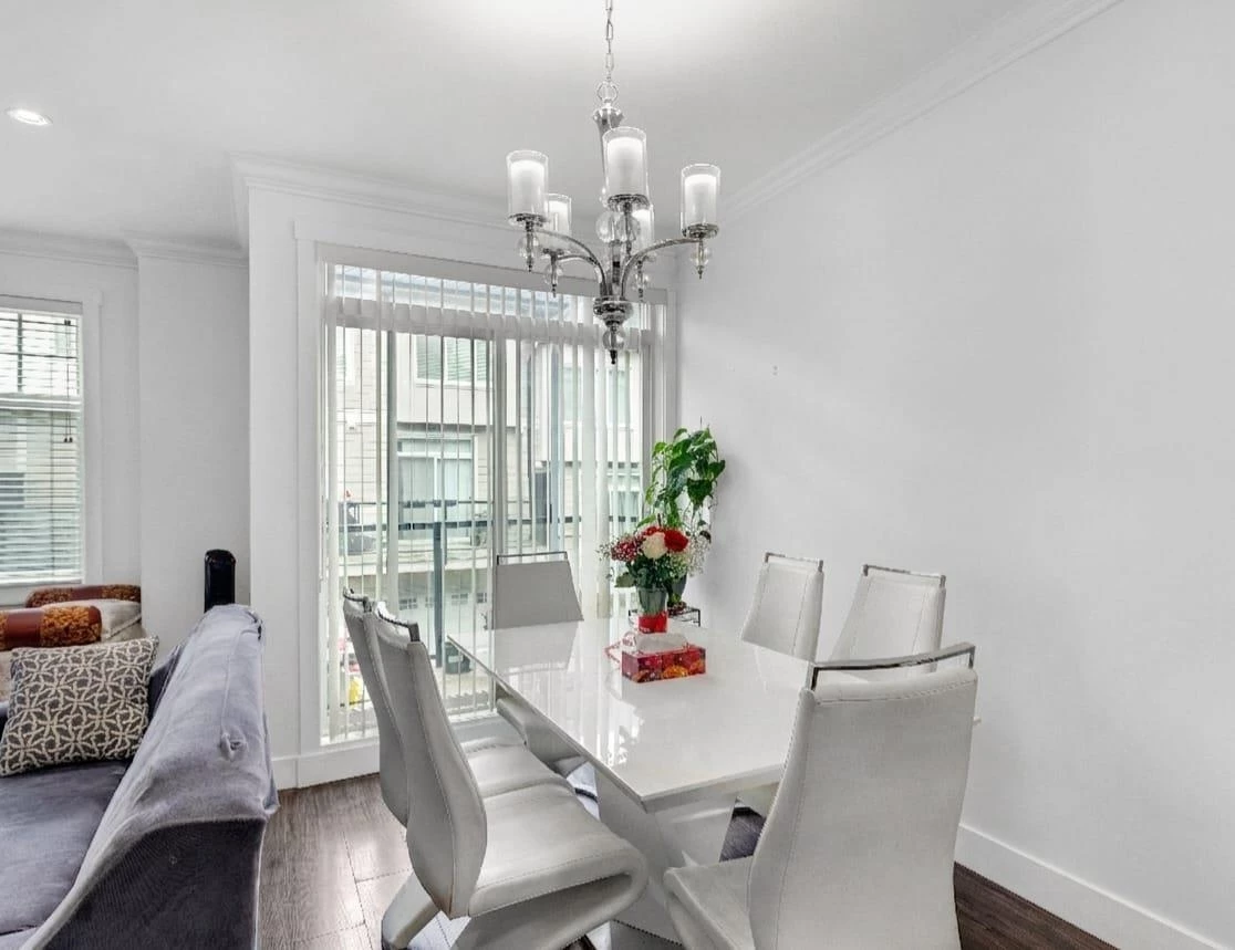 Family Room Photo of 138 13670 62 Avenue, Surrey, BC