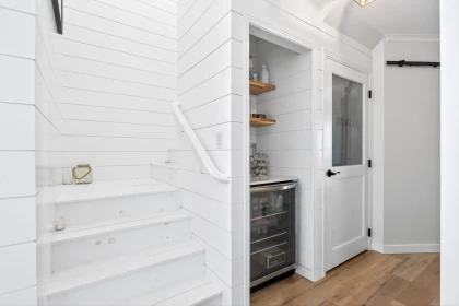 Guest Bathroom Photo of 205 15154 Roper Avenue, White Rock, BC
