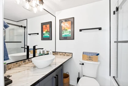 Laundry Room Photo of 205 15154 Roper Avenue, White Rock, BC